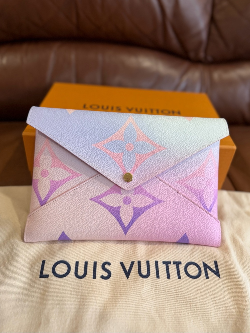 Authentic Louis Vuitton 2022 Spring in the City Kirigami Large Pochette